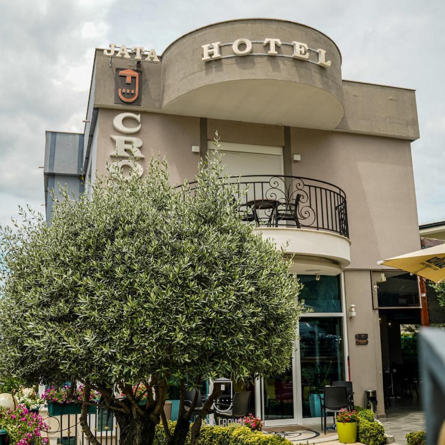 Jata Crown Hotel Tirana Esterno foto