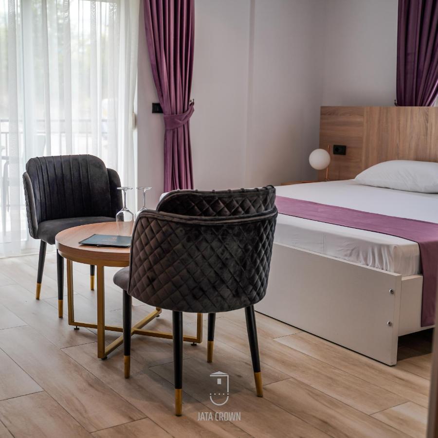 Jata Crown Hotel Tirana Esterno foto