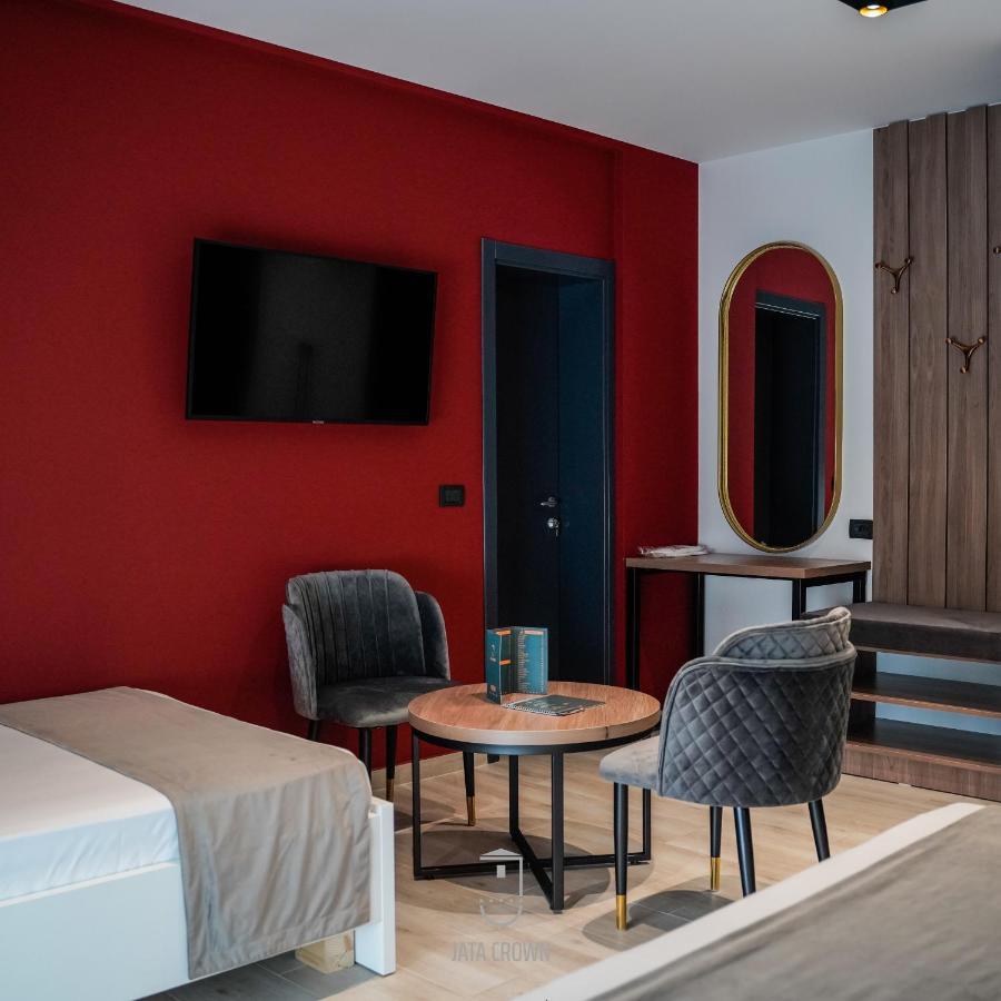 Jata Crown Hotel Tirana Esterno foto